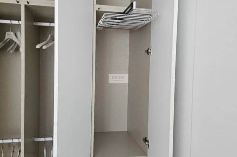 Apartamento T0 com terraço de 35m2 a Poente a 600 metros da praia, em Leça da Palmeira