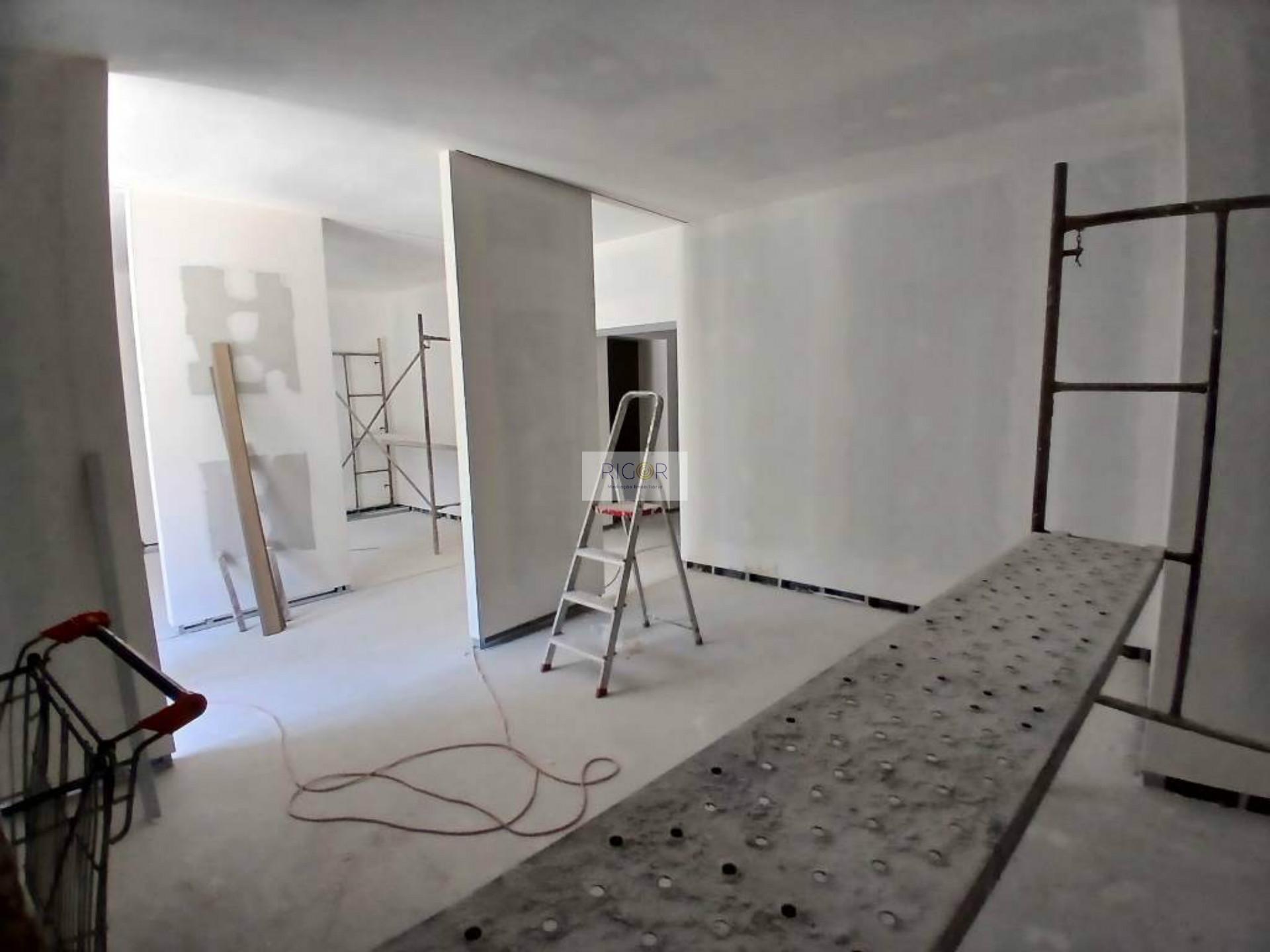 Loja de 140m2 para comércio e serviços ao Maia Jardim