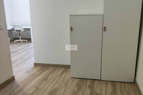 Apartamento T0 mobilado e equipado a 900 metros da praia de Matosinhos