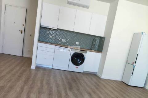 Apartamento T0 a 900 metros da praia de Matosinhos