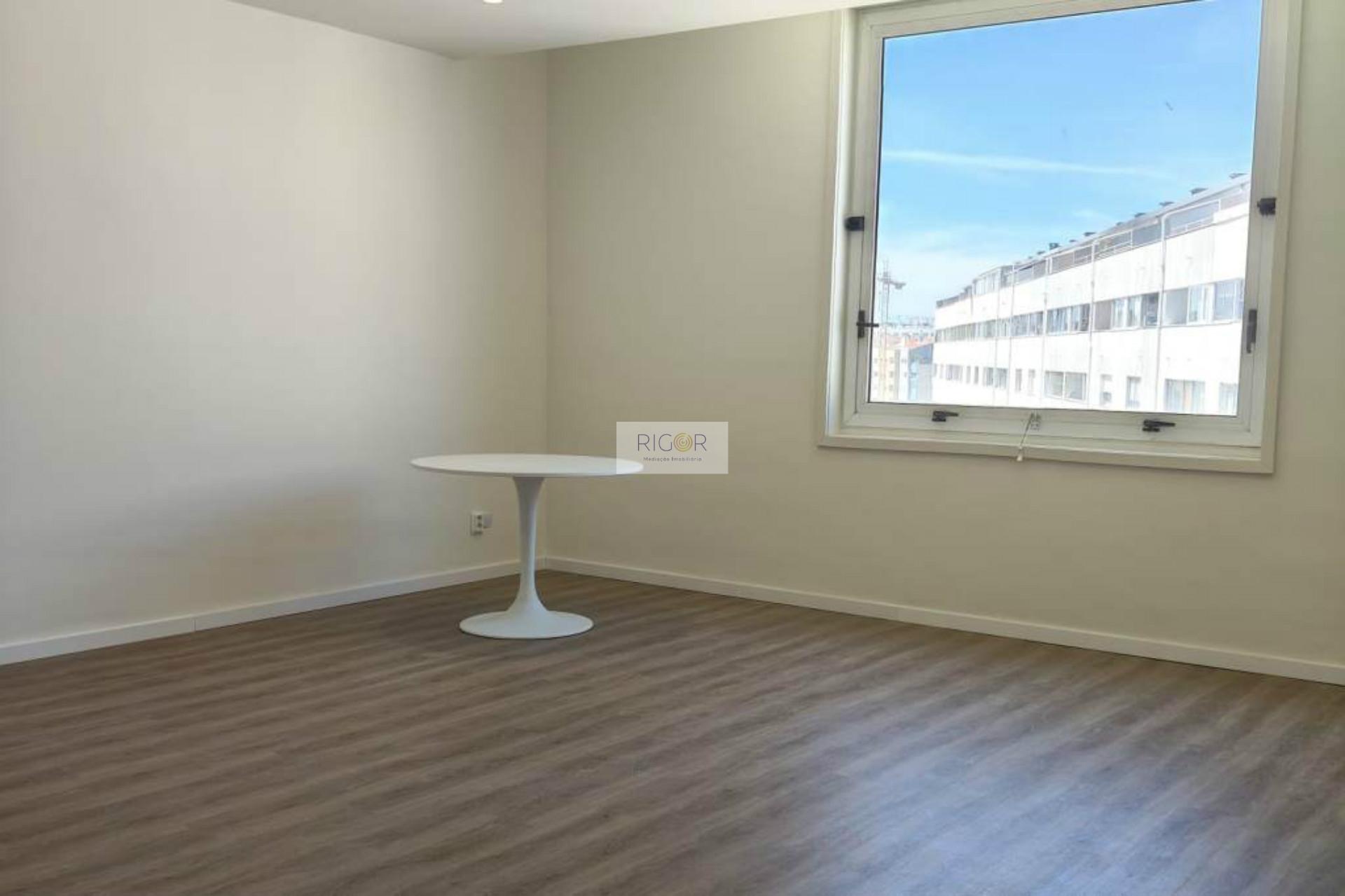 Apartamento T0 a 900 metros da praia de Matosinhos