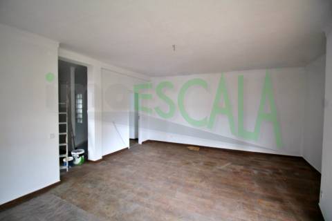 Moradia T2 Venda em Manique do Intendente, Vila Nova de São Pedro e Maçussa,Azambuja