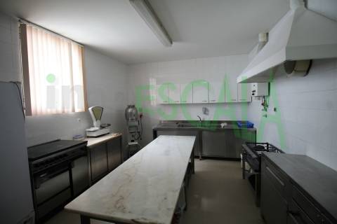 Armazém para fins de industria alimentar