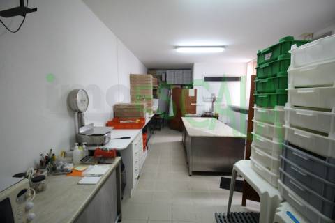 Armazém para fins de industria alimentar