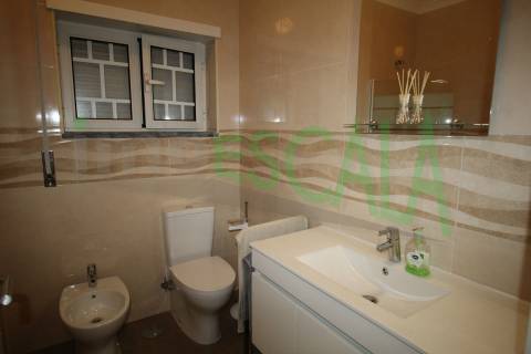 Apartamento T2 com Design Moderno