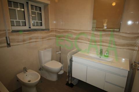 Apartamento T2 com Design Moderno