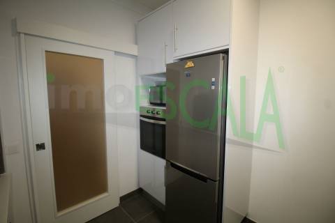 Apartamento T2 com Design Moderno