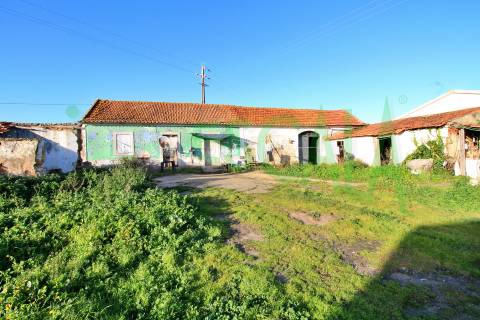 Armazém  Venda em Pontével,Cartaxo