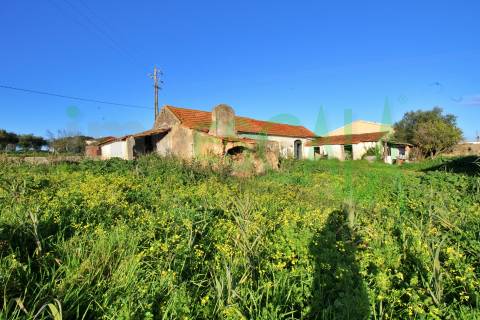 Armazém  Venda em Pontével,Cartaxo