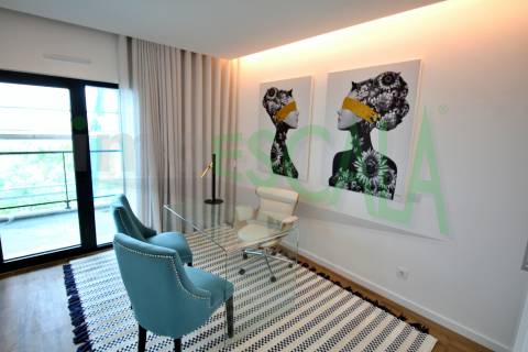 Apartamento T3 Venda em Santarém (Marvila), Santa Iria da Ribeira de Santarém, Santarém (São Salvador) e Santarém (São Nicolau),Santarém