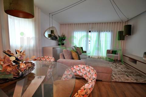 Apartamento T2 Venda em Santarém (Marvila), Santa Iria da Ribeira de Santarém, Santarém (São Salvador) e Santarém (São Nicolau),Santarém