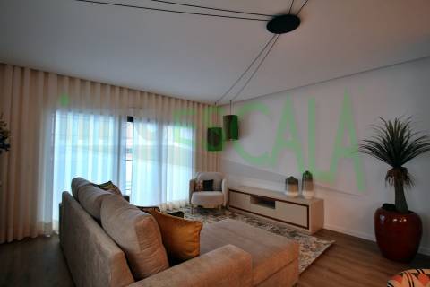 Apartamento T2 Venda em Santarém (Marvila), Santa Iria da Ribeira de Santarém, Santarém (São Salvador) e Santarém (São Nicolau),Santarém