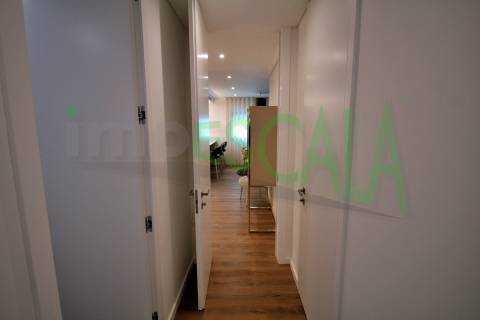 Apartamento T2 Venda em Santarém (Marvila), Santa Iria da Ribeira de Santarém, Santarém (São Salvador) e Santarém (São Nicolau),Santarém