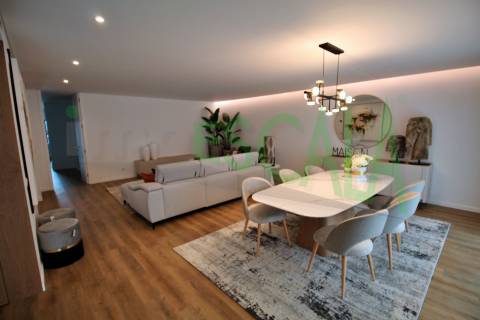 Apartamento T3+1 c/ Terraço