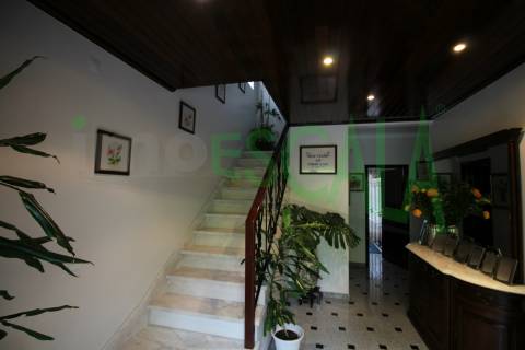 Moradia T5 Venda em Santarém (Marvila), Santa Iria da Ribeira de Santarém, Santarém (São Salvador) e Santarém (São Nicolau),Santarém