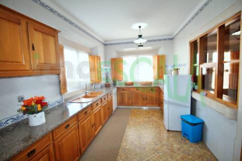 Moradia T4 de Luxo c/ Piscina em Almeirim