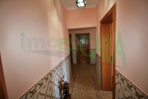 Moradia T4 de Luxo c/ Piscina em Almeirim