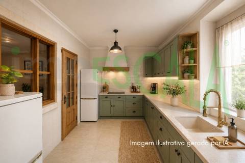 Moradia T4 de Luxo c/ Piscina no concelho de Almeirim