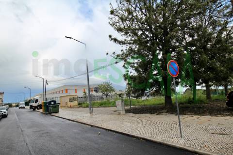 Lote Urbano com área total Implantação de 624 m2, para construção de Prédio