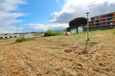 Lote Urbano com área total Implantação de 624 m2, para construção de Prédio