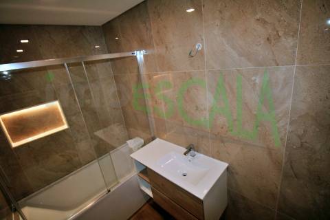 Apartamento T3 c/ Terraço