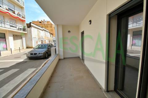 Apartamento T3 na Castanheira do Ribatejo com 173 m² com terraço