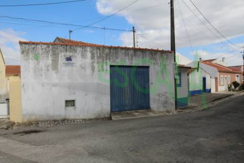 Moradia para Restaurar T6 Venda em Pontével,Cartaxo