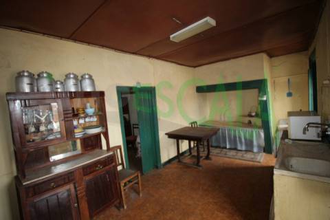 Moradia para Restaurar T6 Venda em Pontével,Cartaxo