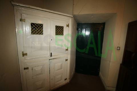 Moradia para Restaurar T6 Venda em Pontével,Cartaxo