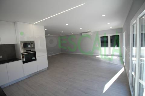 Moradia T4 no centro do Cartaxo