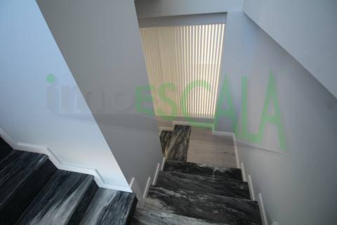 Moradia T4 no centro do Cartaxo