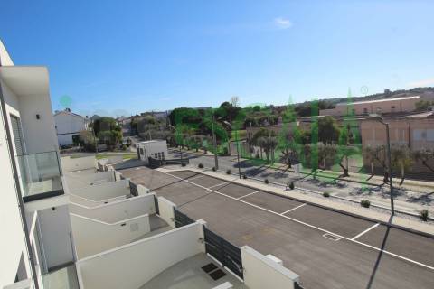 Moradia T3 em Condomínio fechado