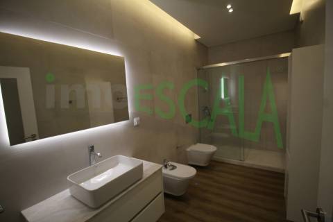 Moradia T3 em Condomínio fechado