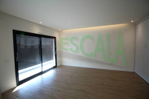 Moradia Geminada T4 Venda em Aveiras de Cima,Azambuja