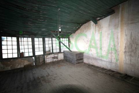 Moradia Centenária para Recuperar no Cartaxo