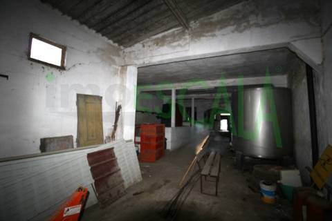 Moradia Centenária para Recuperar no Cartaxo