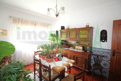 Apartamento T3 no centro do Cartaxo