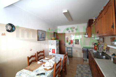 Apartamento T3 no centro do Cartaxo