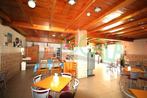 Café/Restaurante para venda no concelho de Azambuja