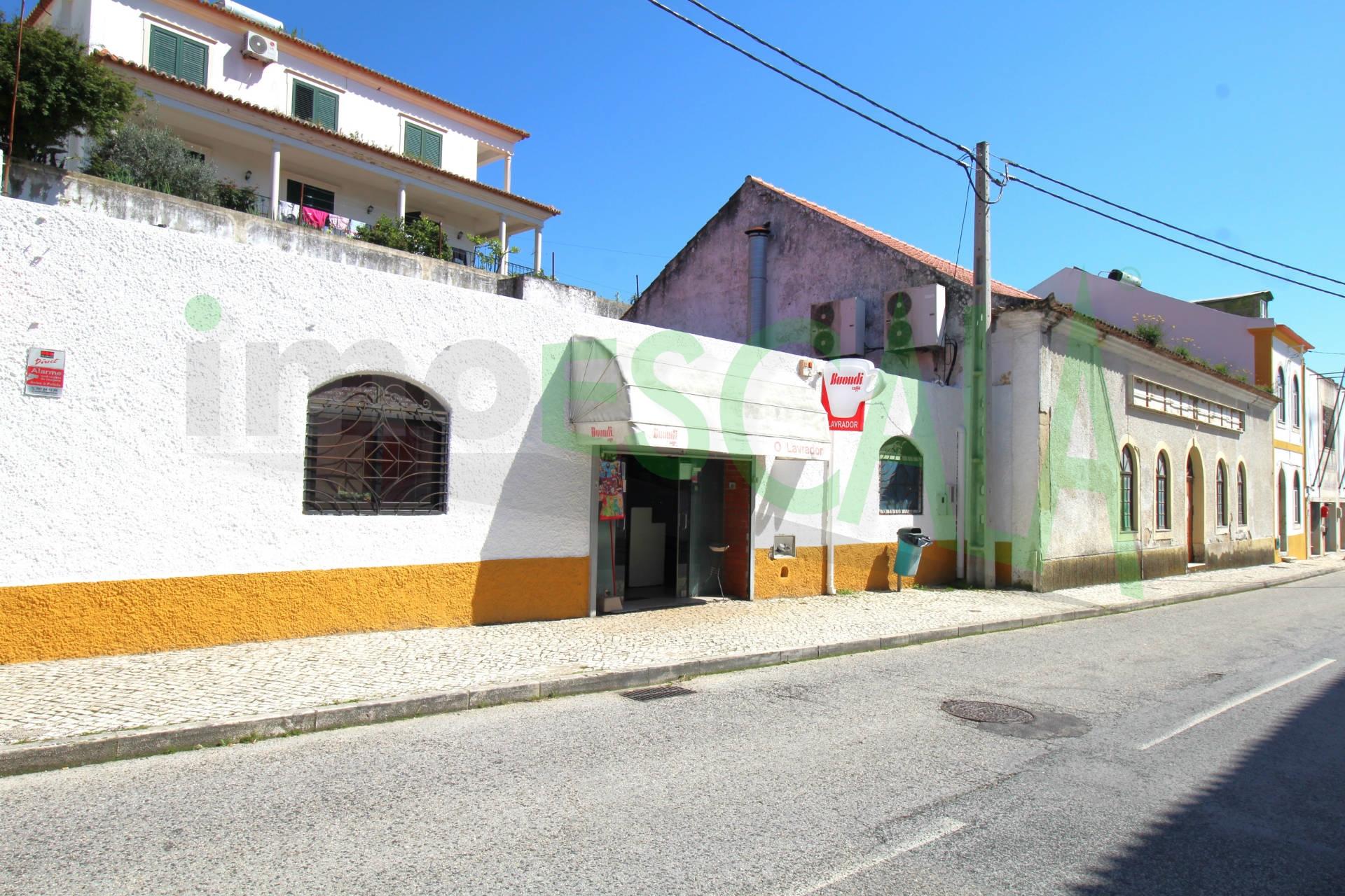 Café/Restaurante para venda no concelho de Azambuja