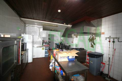 Café/Restaurante para venda no concelho de Azambuja