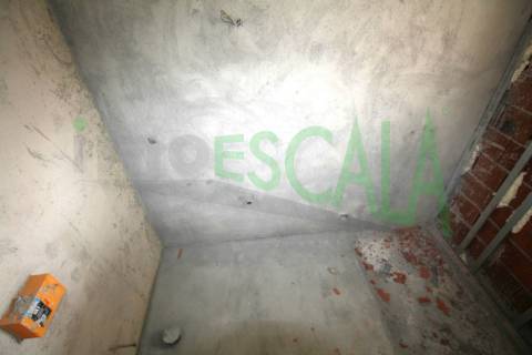 Moradia de linhas modernas em Santarém