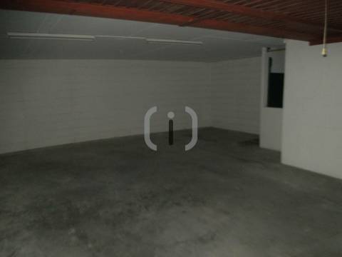 Loja  Arrendamento em Glória e Vera Cruz,Aveiro