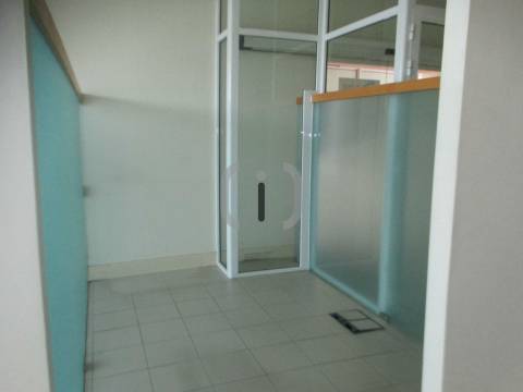 Loja  Arrendamento em Glória e Vera Cruz,Aveiro