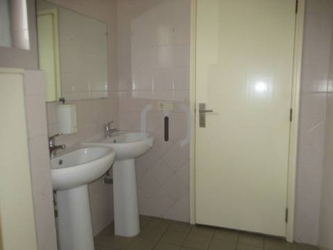 Loja  Arrendamento em Glória e Vera Cruz,Aveiro