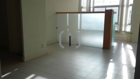 Loja  Arrendamento em Glória e Vera Cruz,Aveiro