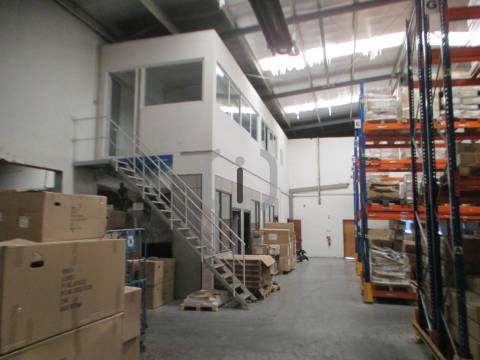 Armazém  Arrendamento em Requeixo, Nossa Senhora de Fátima e Nariz,Aveiro