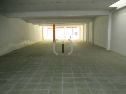 Loja  Arrendamento em Aradas,Aveiro