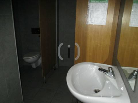 Loja  Arrendamento em Glória e Vera Cruz,Aveiro