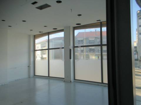 Loja  Arrendamento em Glória e Vera Cruz,Aveiro